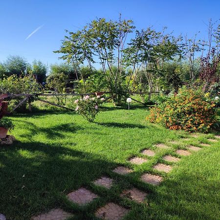 Casa Eroma Bed & Breakfast Cuili Issi Екстериор снимка