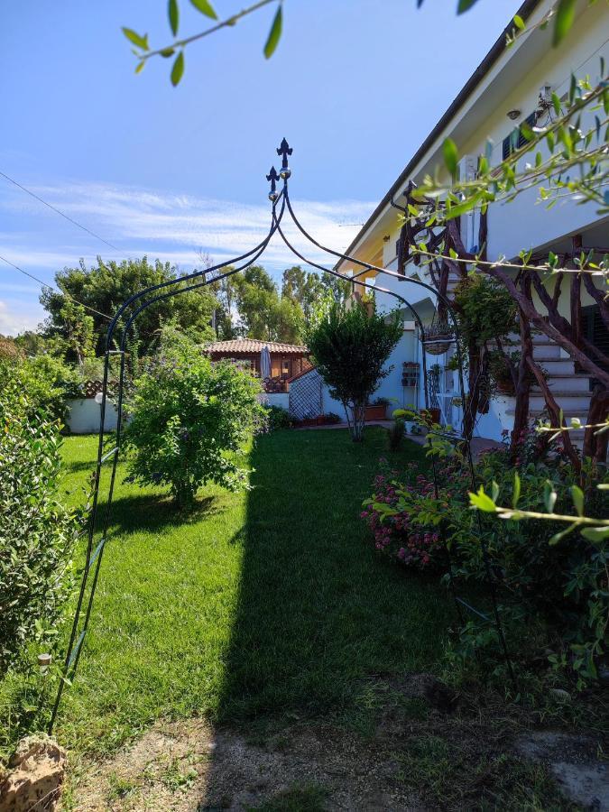 Casa Eroma Bed & Breakfast Cuili Issi Екстериор снимка