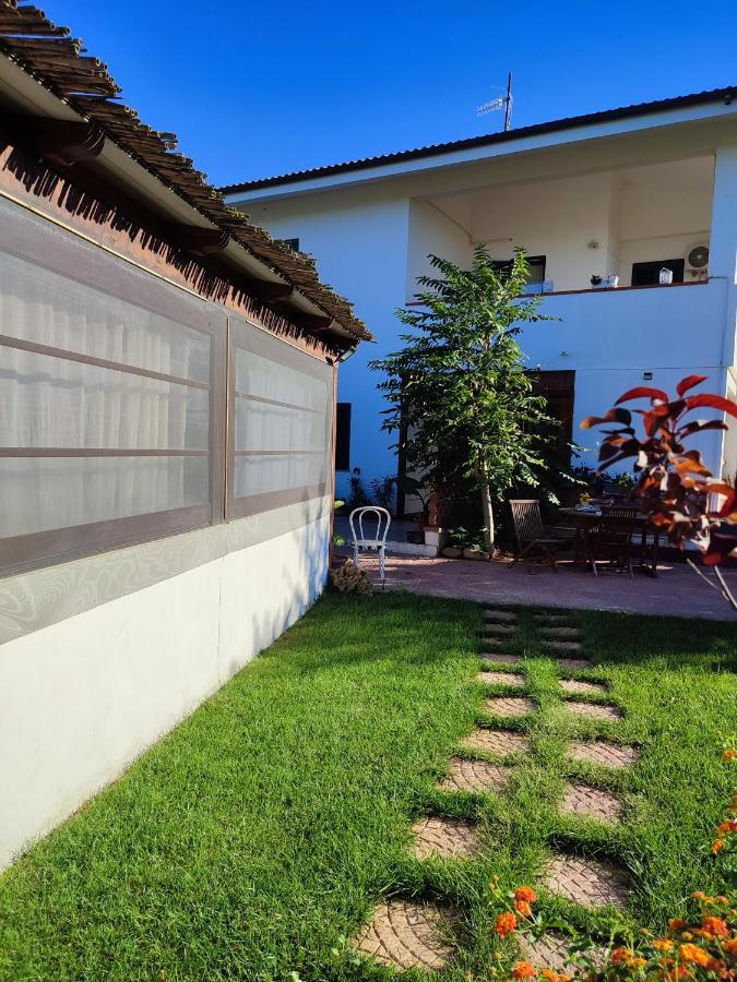 Casa Eroma Bed & Breakfast Cuili Issi Екстериор снимка